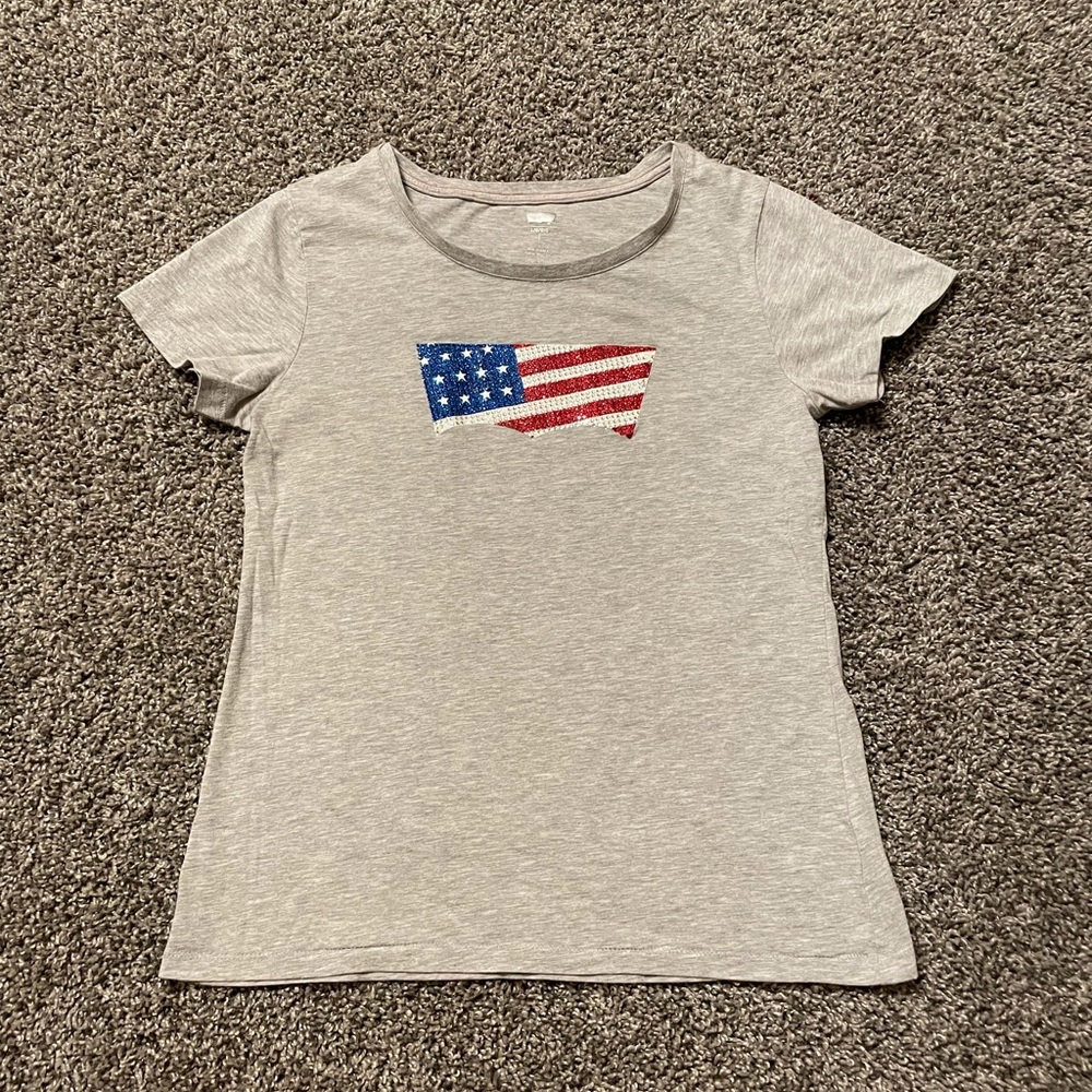 Levi’s American Flag Logo T Shirt
